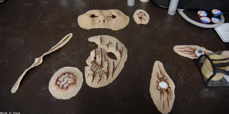 프롤로그: 2042년, 멸망 직전의 지구