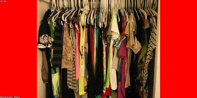 옷장 정리 전 준비 사항: 버릴 옷 vs 남길 옷 완벽 구분법