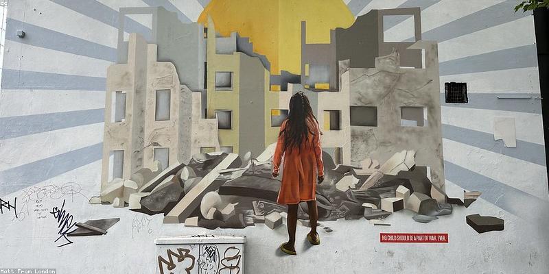 아담의 오류: 인간적인 감정 발현과 시스템 충돌