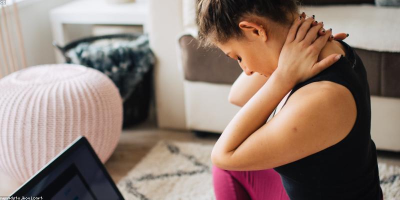 5분 만에 끝내는 초간단 스트레칭 루틴 (사진/GIF 첨부)