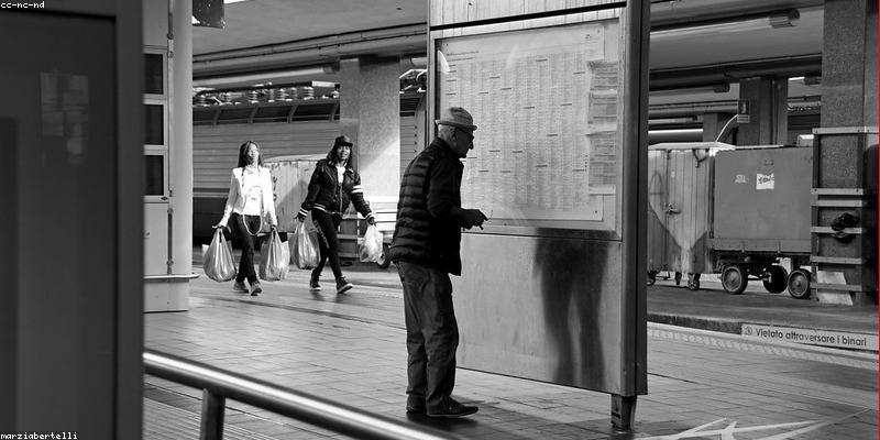 프롤로그: 2077년, 절망에 빠진 시간 여행자