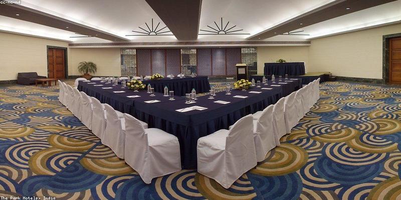 항공권 및 숙박비 절감을 위한 스마트한 예약 전략